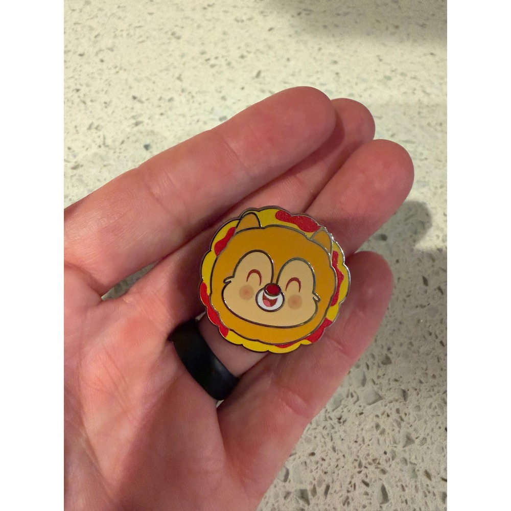 Dale Breakfast Sandwich Munchlings Series 4 Mystery Disney Pin
